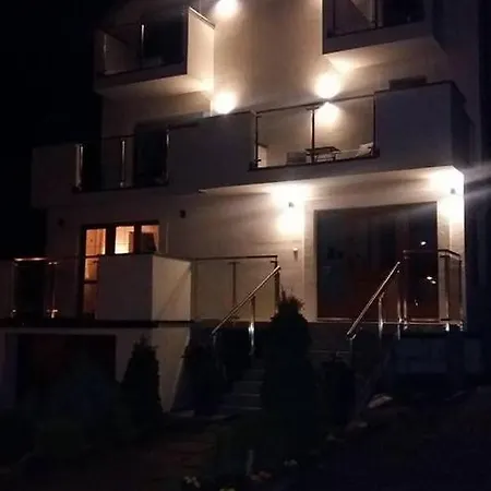 Balticana ホームステイ *